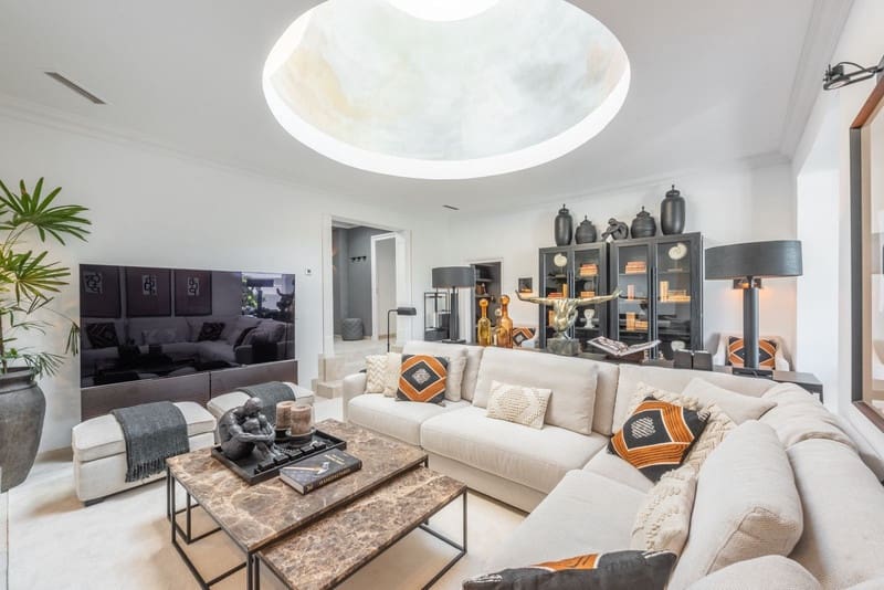 3 bedroom Townhouse for sale in Golden Mile with pool garage - € 3,500,000 (Ref: 8612398)