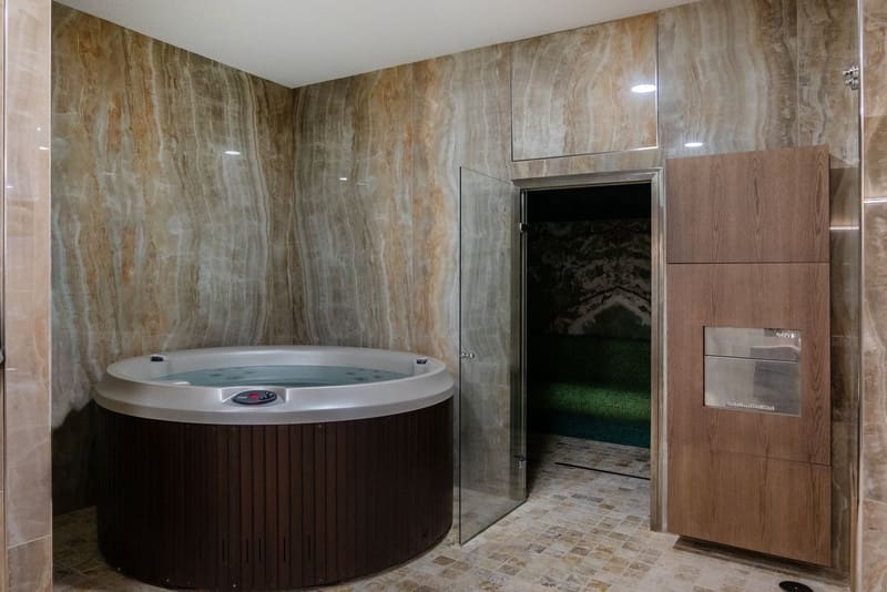 5 quarto Moradia para venda em Benahavis com piscina garagem - 9 000 000 € (Ref: 8619803)