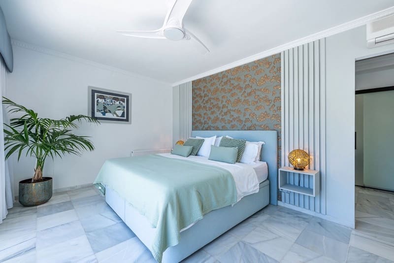 3 bedroom Villa for sale in Mijas with pool garage - € 1,295,000 (Ref: 8626587)