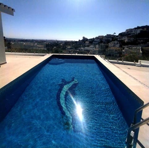 3 sypialnia Willa na sprzedaż w Mijas Costa, Mijas z basenem garażem - 995 000 € (Ref: 8640852)