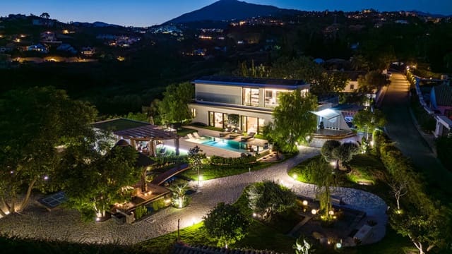 5 sypialnia Willa na sprzedaż w Benahavís z basenem garażem - 3 950 000 € (Ref: 8644784)