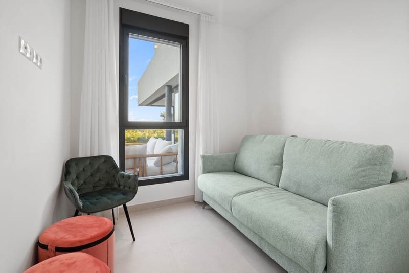 4 soveværelse Semi-Rækkehus til salg i Casares med swimmingpool garage - € 995.000 (Ref: 8652152)