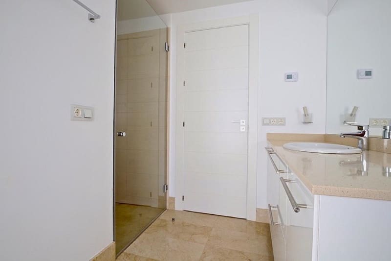 6 bedroom Villa for sale in Marbella with pool garage - € 4,500,000 (Ref: 8654776)