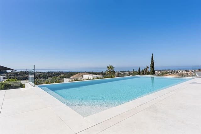 6 soverom Villa til salgs i El Paraiso, Estepona med svømmebasseng garasje - € 4 980 000 (Ref: 8662193)