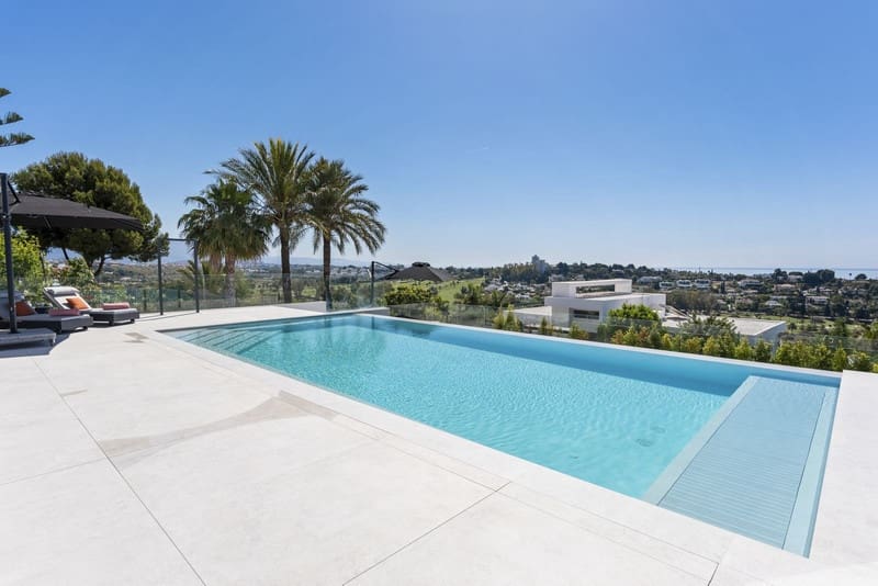 6 chambre Villa/Maison à vendre à El Paraiso avec piscine garage - 4 980 000 € (Ref: 8662193)