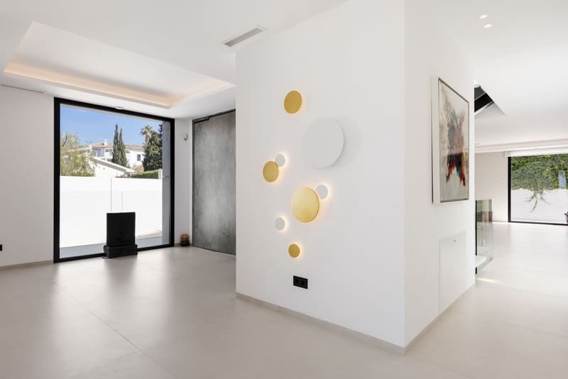 6 chambre Villa/Maison à vendre à El Paraiso avec piscine garage - 4 980 000 € (Ref: 8662193)