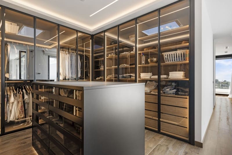 6 chambre Villa/Maison à vendre à El Paraiso avec piscine garage - 4 980 000 € (Ref: 8662193)