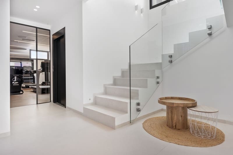 6 chambre Villa/Maison à vendre à El Paraiso avec piscine garage - 4 980 000 € (Ref: 8662193)