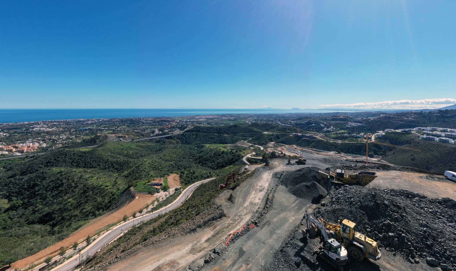 3 bedroom Apartment for sale in Benahavis with pool garage - € 1,895,000 (Ref: 8665163)