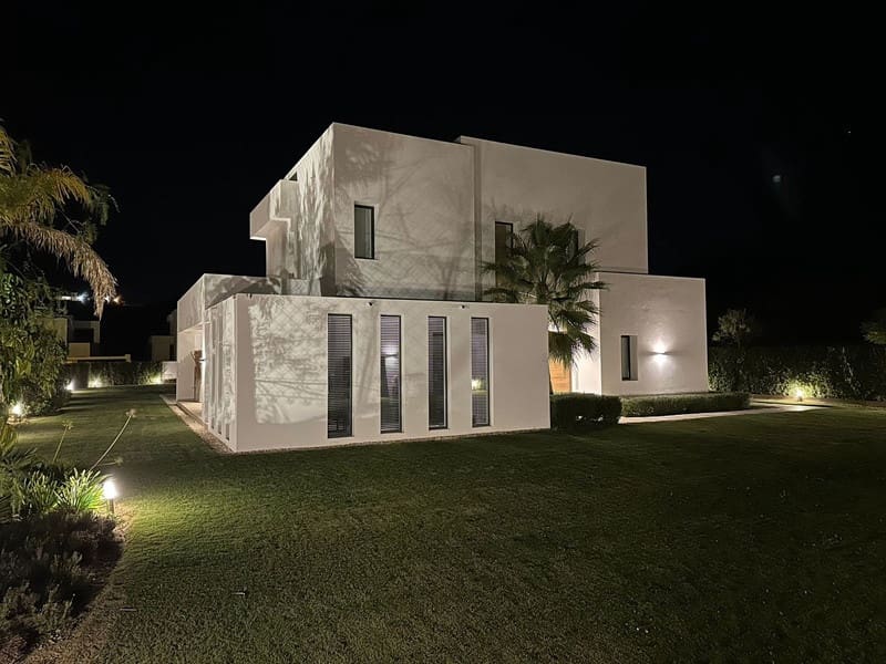 3 makuuhuone Huvila myytävänä paikassa Mijas Costa mukana uima-altaan 
autotalli - 2 425 000 € (Ref: 8691273)
