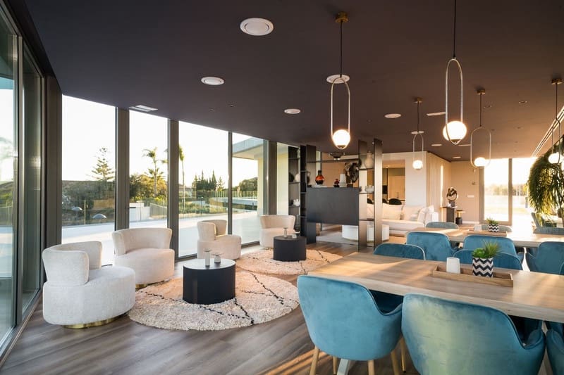 4 soveværelse Semi-Rækkehus til salg i El Chaparral med swimmingpool garage - € 1.069.000 (Ref: 8691276)