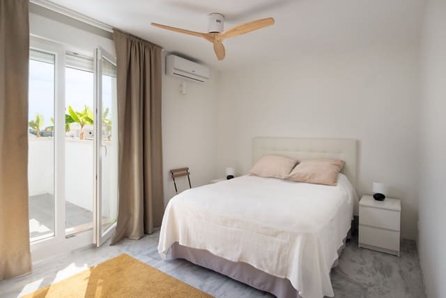 3 sovrum Takvåning till salu i Nueva Andalucia, Marbella med pool garage - 1 095 000 € (Ref: 8727502)