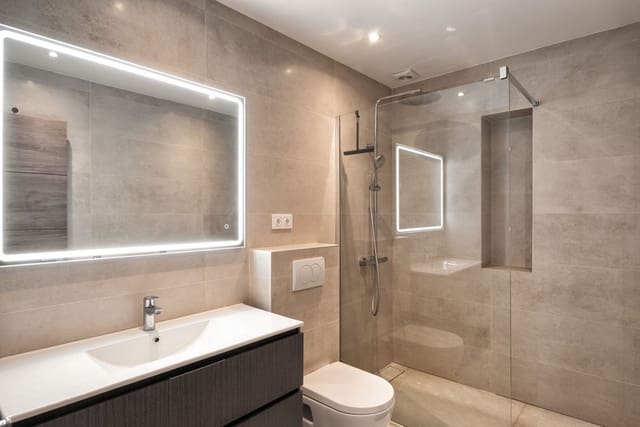 3 soveværelse Penthouse til salg i Nueva Andalucia, Marbella med swimmingpool garage - € 1.095.000 (Ref: 8727502)