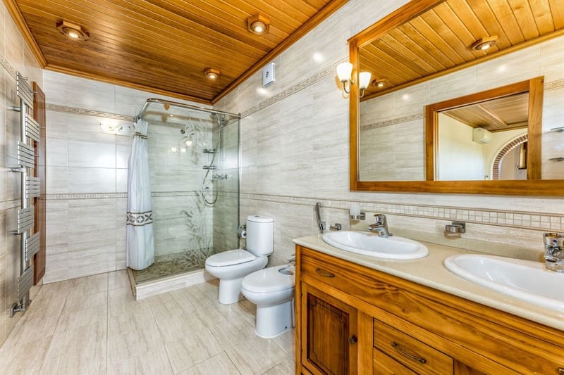 6 soveværelse Villa til salg i Benalmadena Costa med swimmingpool garage - € 1.490.000 (Ref: 8727503)