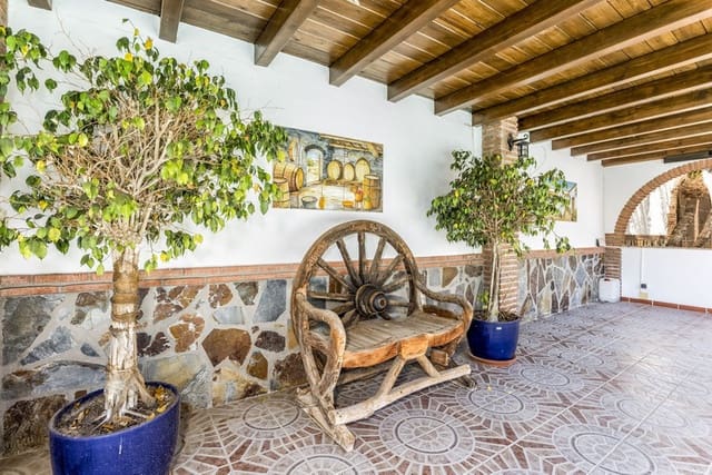 6 chambre Villa/Maison à vendre à Benalmadena Costa, Benalmádena avec piscine garage - 1 390 000 € (Ref: 8727503)