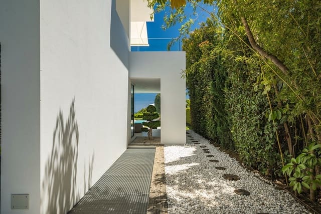 5 sovrum Villa till salu i Golden Mile, Marbella med pool garage - 7 995 000 € (Ref: 8729262)