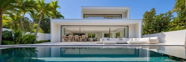 3 soveværelse Villa til salg i Benalmádena med swimmingpool garage - € 1.878.000 (Ref: 8737424)