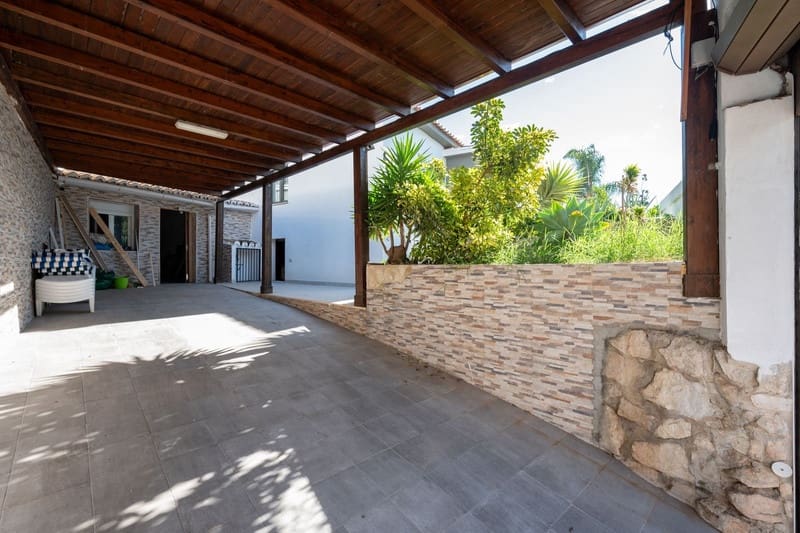 4 sovrum Villa till salu i Mijas Costa med pool garage - 1 390 000 € (Ref: 8747606)