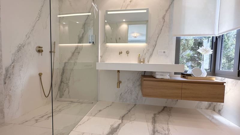 4 bedroom Villa for sale in Marbella with pool garage - € 2,500,000 (Ref: 8747607)