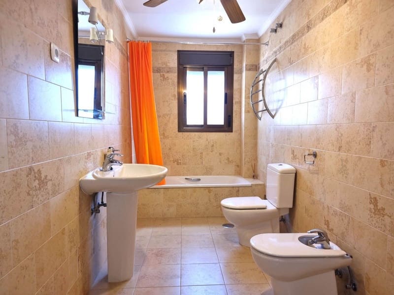 5 sovrum Villa till salu i Mijas Costa med pool garage - 942 000 € (Ref: 8752156)