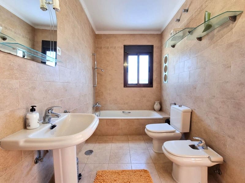 5 sovrum Villa till salu i Mijas Costa med pool garage - 942 000 € (Ref: 8752156)