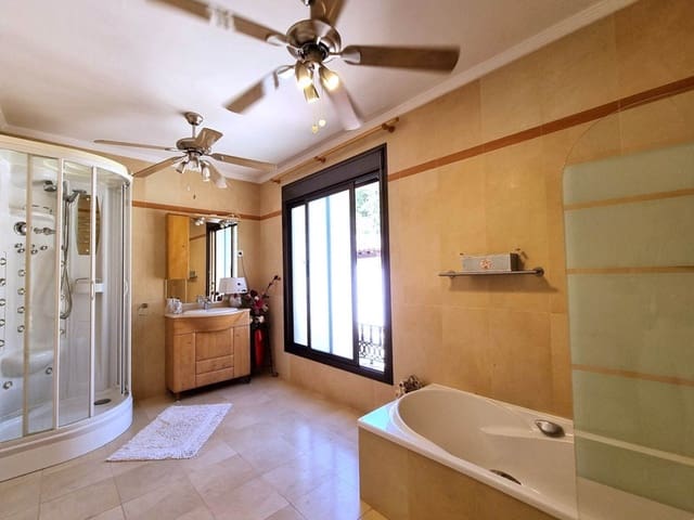 5 sovrum Villa till salu i Mijas Costa, Mijas med pool garage - 942 000 € (Ref: 8752156)