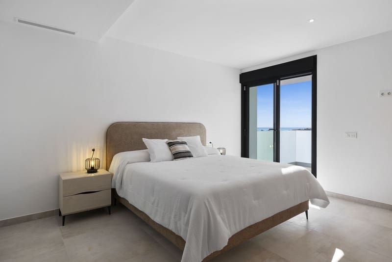 6 sovrum Villa till salu i La Cala de Mijas med pool garage - 2 650 000 € (Ref: 8755351)