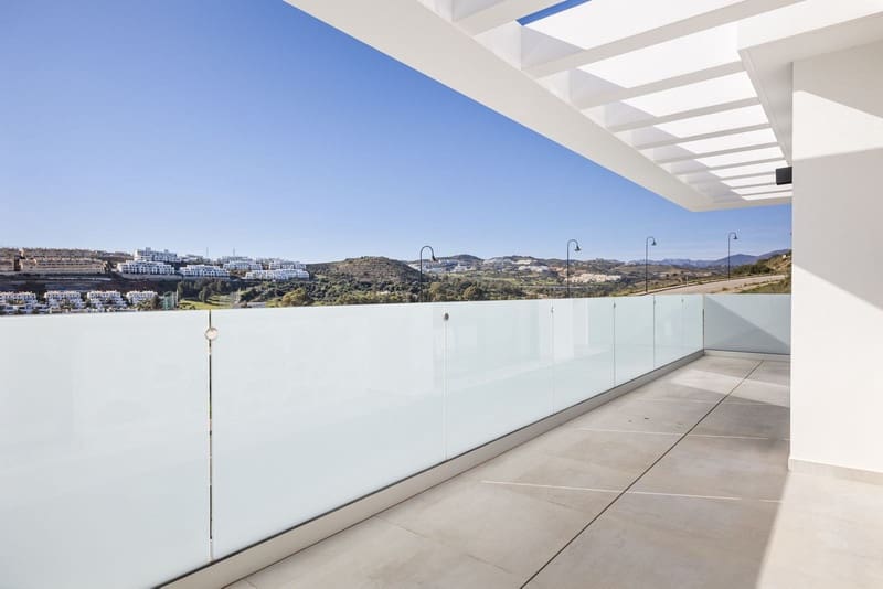 6 sovrum Villa till salu i La Cala de Mijas med pool garage - 2 650 000 € (Ref: 8755351)