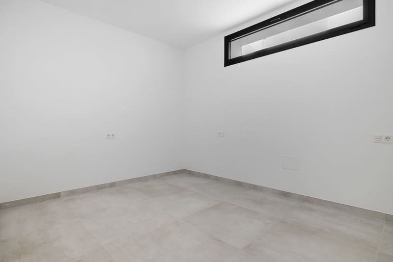 6 sovrum Villa till salu i La Cala de Mijas med pool garage - 2 650 000 € (Ref: 8755351)