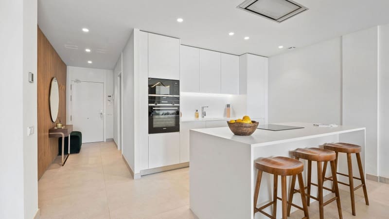 3 bedroom Apartment for sale in Marbella with pool garage - € 898,000 (Ref: 8759713)