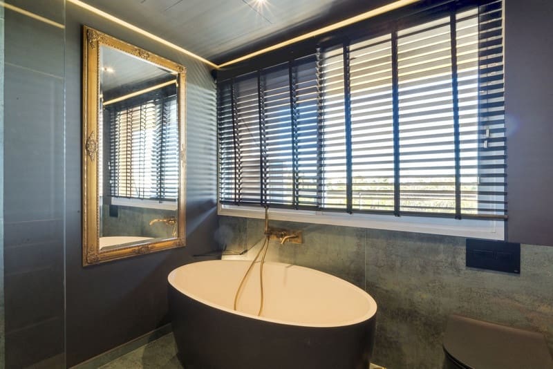 4 bedroom Apartment for sale in Nueva Andalucia with pool garage - € 1,350,000 (Ref: 8773318)