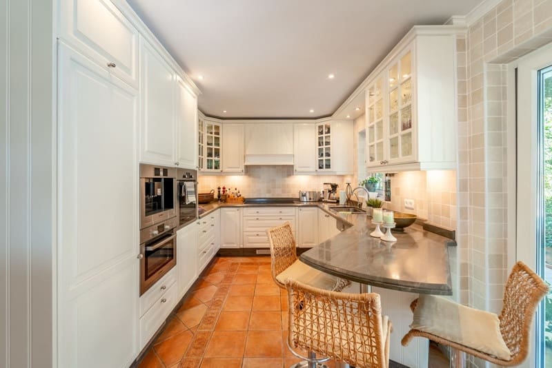 6 bedroom Villa for sale in Benalmadena with pool garage - € 1,695,000 (Ref: 8776036)