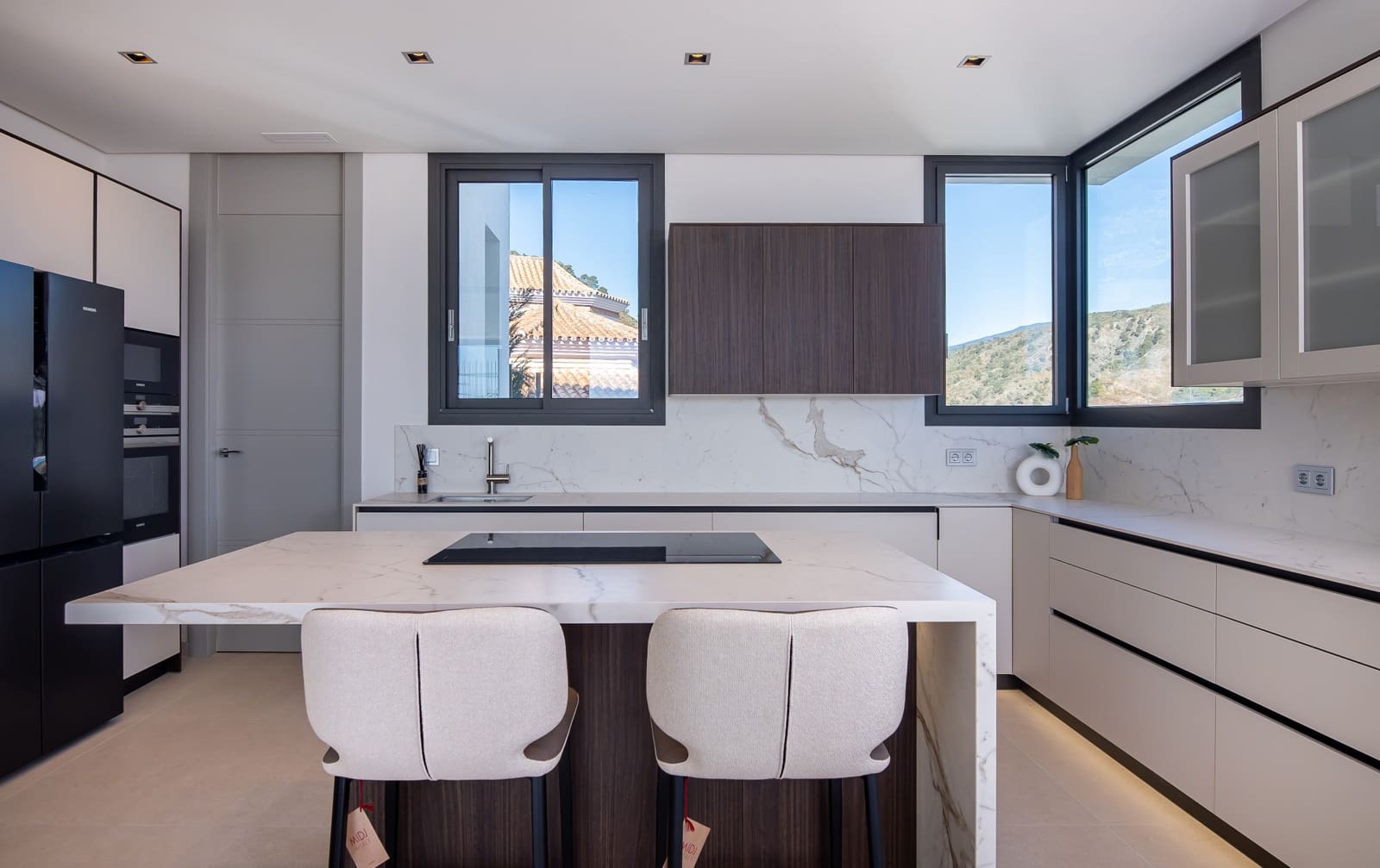 6 sypialnia Willa na sprzedaż w Benahavis z basenem garażem - 4 695 000 € (Ref: 8781284)