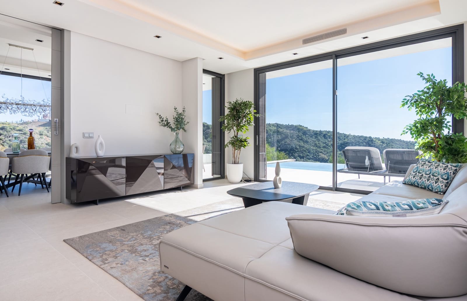 6 sypialnia Willa na sprzedaż w Benahavis z basenem garażem - 4 695 000 € (Ref: 8781284)