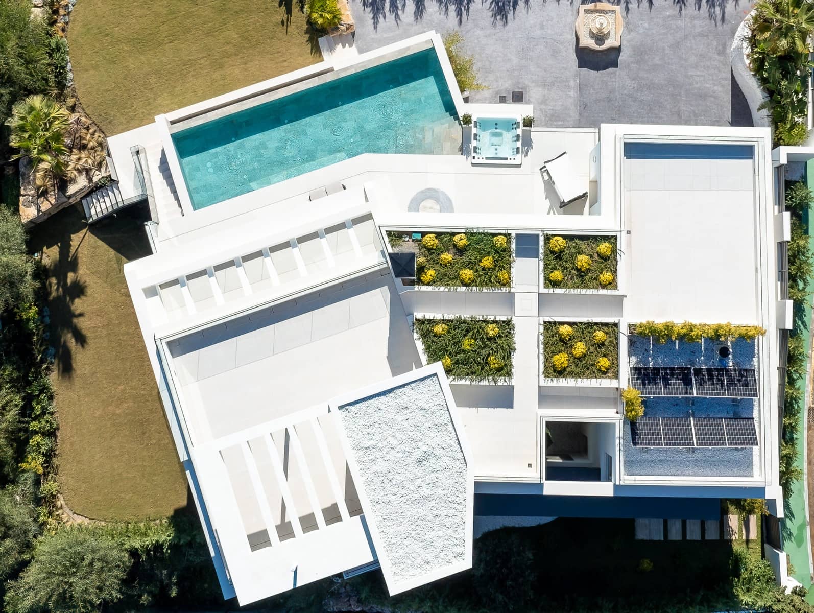 6 sypialnia Willa na sprzedaż w Benahavis z basenem garażem - 4 695 000 € (Ref: 8781284)