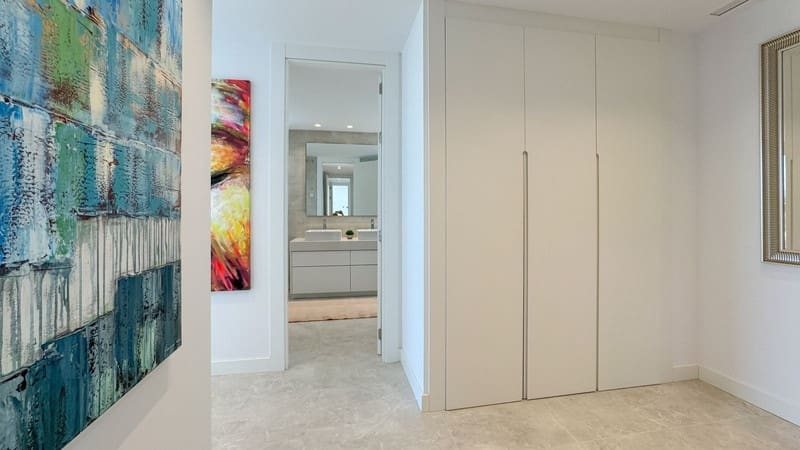 3 quarto Penthouse para venda em Marbella com piscina garagem - 1 850 000 € (Ref: 8786143)