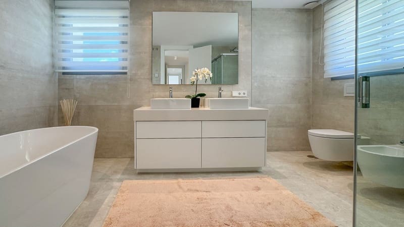 3 quarto Penthouse para venda em Marbella com piscina garagem - 1 850 000 € (Ref: 8786143)