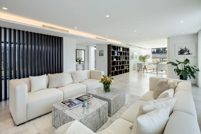 6 Zimmer Villa zu verkaufen in Marbella mit Pool Garage - 4.500.000 € (Ref: 8786144)