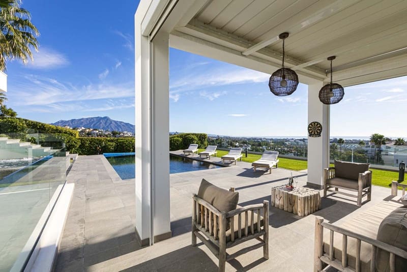 4 sypialnia Willa na sprzedaż w Benahavis z basenem garażem - 4 500 000 € (Ref: 8789249)