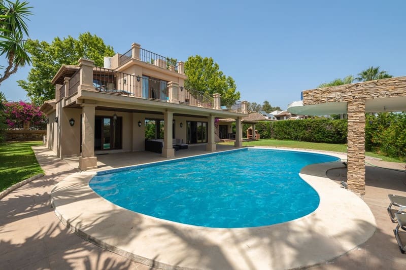 4 bedroom Villa for sale in Golden Mile with pool garage - € 2,700,000 (Ref: 8789250)
