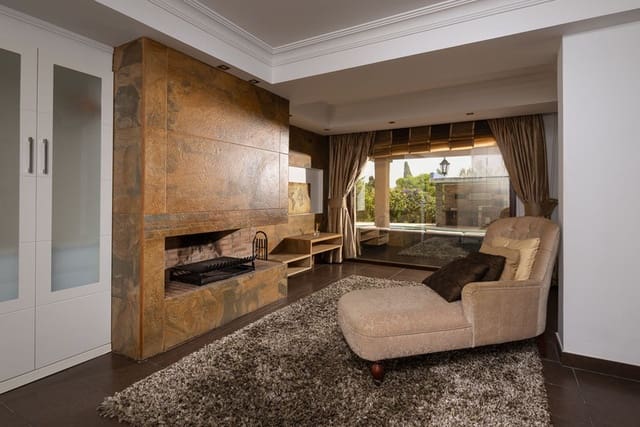 4 soverom Villa til salgs i Golden Mile, Marbella med svømmebasseng garasje - € 2 700 000 (Ref: 8789250)