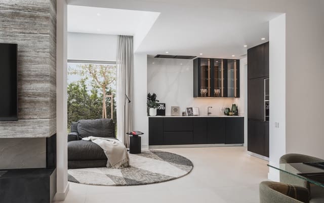 4 sovrum Villa till salu i Marbella med pool garage - 2 450 000 € (Ref: 8798344)