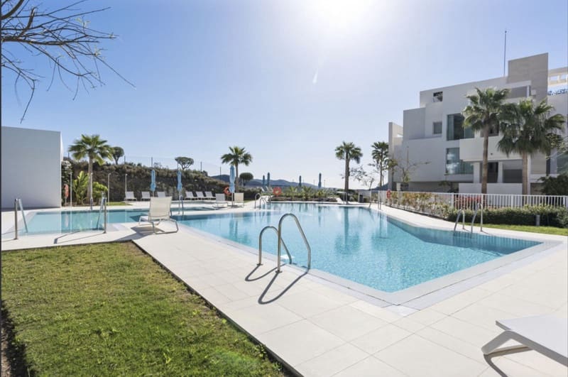 3 sypialnia Apartament na sprzedaż w Ojen z basenem garażem - 1 250 000 € (Ref: 8798364)