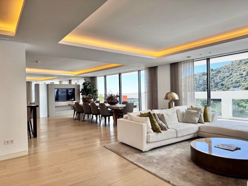 3 sypialnia Apartament na sprzedaż w Ojen z basenem garażem - 1 250 000 € (Ref: 8798364)