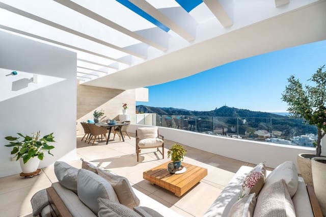 Apartamento de 3 habitaciones en Ojen en venta con piscina garaje - 1.250.000 € (Ref: 8798364)
