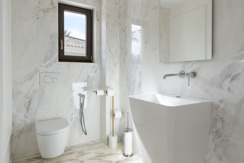 6 sovrum Villa till salu i Mijas Costa med pool garage - 2 700 000 € (Ref: 8805757)