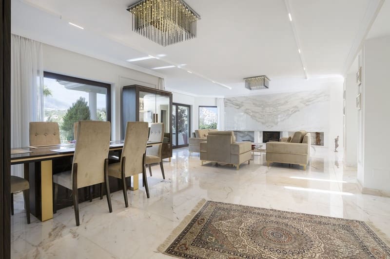 6 sovrum Villa till salu i Mijas Costa med pool garage - 2 300 000 € (Ref: 8805757)