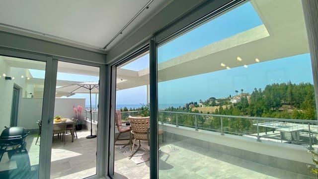 4 makuuhuone Kattohuoneisto myytävänä paikassa Mijas Costa, Mijas mukana uima-altaan 
autotalli - 895 000 € (Ref: 8805763)