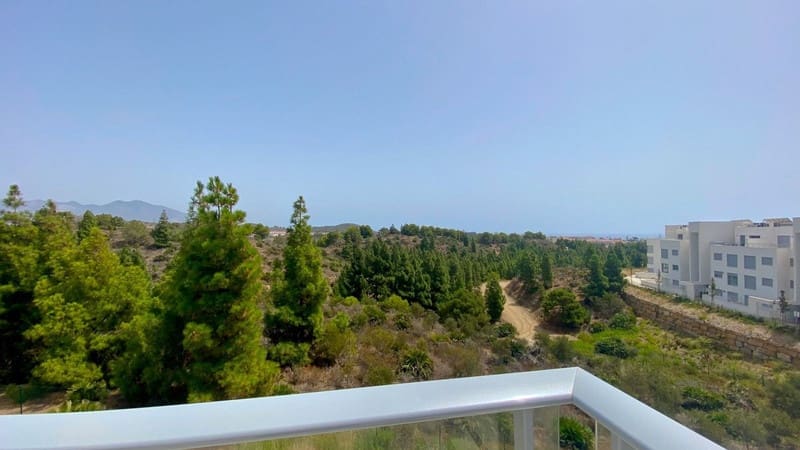 4 bedroom Penthouse for sale in Mijas Costa with pool garage - € 895,000 (Ref: 8805763)