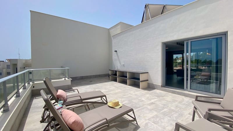 4 bedroom Penthouse for sale in Mijas Costa with pool garage - € 895,000 (Ref: 8805763)